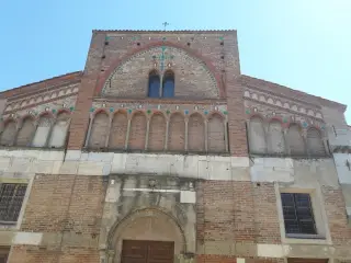 Facciata - Chiesa di San Pietro a Cherasco