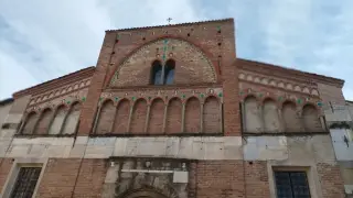 Facciata - Chiesa di San Pietro a Cherasco