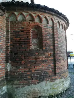 Abside - Oratorio della Santissima Trinità a Albano Vercellese