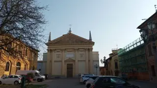 Facciata - Parrocchiale di Sant'Ambrogio a Frassineto Po