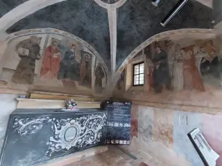 Vista interno - Cappella della Madonna del Boschetto a Frossasco