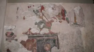 Tracce di affreschi - Oratorio dell' Assunta o Madonna del Latte a Pray