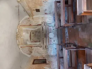 Interno dalla finestrella - Cappella della Santissima Trinità a Genola