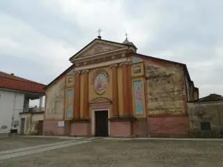 Facciata - Parrocchiale dei Santi Quirico e Giulitta a Greggio