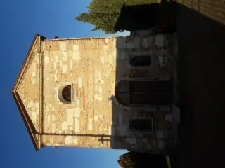 Facciata - Chiesa Cimiteriale dei Santi Vittore e Corona a Montiglio MonferratoFrazione Colcavagno