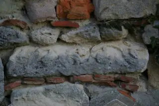 Fregio - Chiesa Cimiteriale dei Santi Vittore e Corona a Montiglio MonferratoFrazione Colcavagno