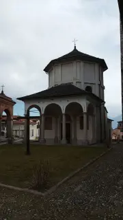 Vista - Battistero dei Santi Gervaso e Protaso a Baveno
