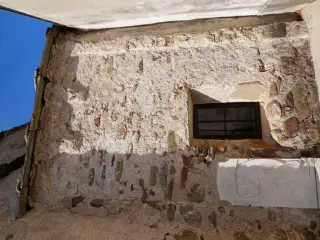 Abside - Cappella del Cimitero o San Pietro a Issiglio