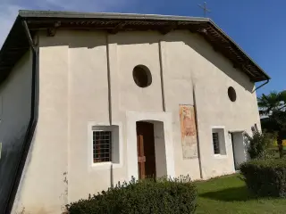 Facciata - Chiesa della Madonna dei Campi o di Campagna a Lenta