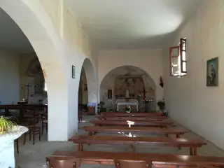 Interno - Chiesa della Madonna dei Campi o di Campagna a Lenta