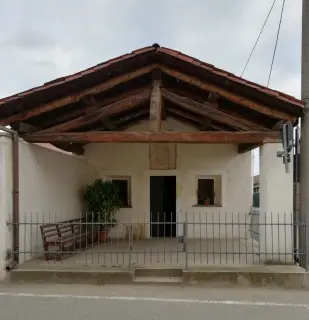 Facciata - Oratorio di San Rocco a Lenta