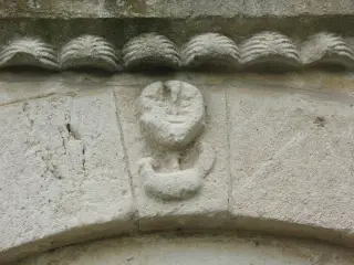 Facciata - Particolare - Chiesa di San Secondo a Cortazzone