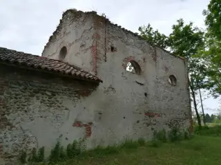 Fianco - Rovine della Chiesa di San Giulio a Lenta