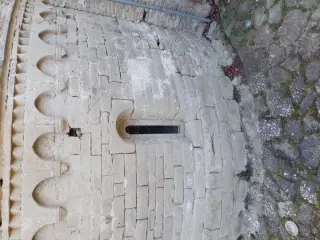 Monofora - Chiesa o Pieve della Madonna della Pieve o di Santa Maria a Cortemilia