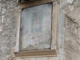 Madonna col Bambino - Chiesa della Madonna del Sasso a BoccioletoFrazione Alpe Selletto