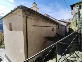 Retro - Chiesa di San Rocco a LoregliaFrazione Chesio