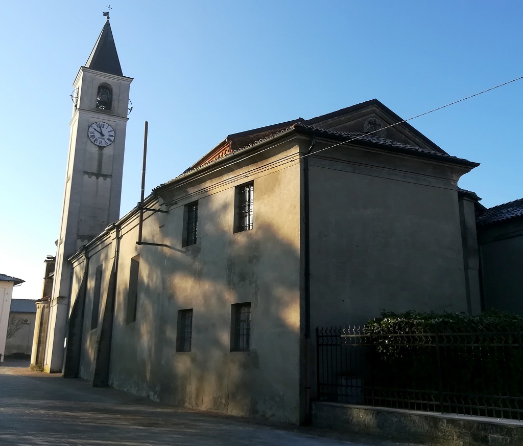 Motta De' Conti - PARROCCHIALE DELLA  SANTISSIMA ANNUNZIATA-Abside e campanile