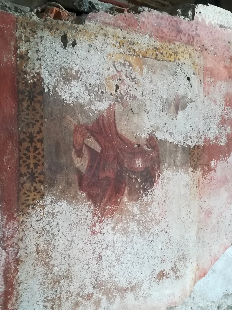 Settimo Vittone - CHIESA DI  SAN GIACOMO-Tracce di affreschi