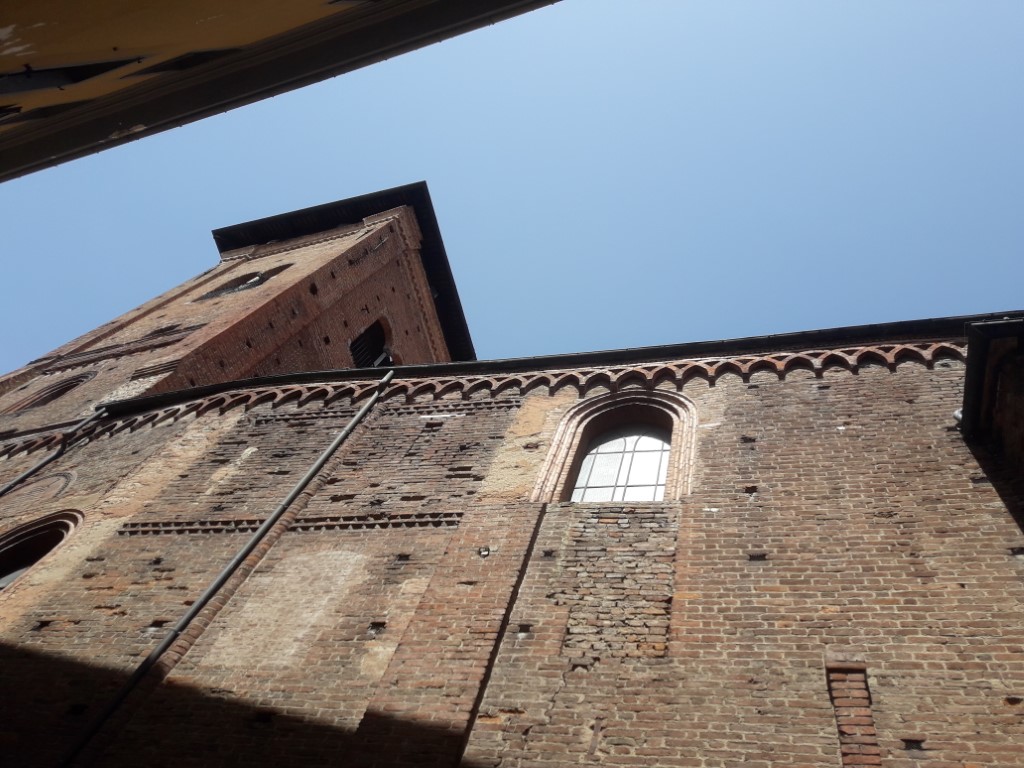 Moncalieri - CHIESA DI SANTA MARIA DELLA SCALA-Fianco e campanile