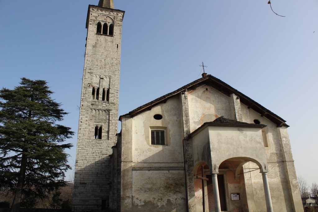 Ameno - PARROCCHIALE DELL' ASSUNTA-Facciata e campanile