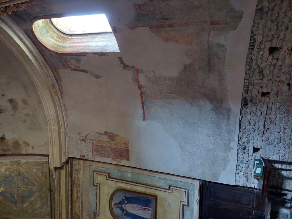 San Mauro Torinese - PARROCCHIALE DI SANTA MARIA DI PULCHERADA-Resti di affreschi del '400