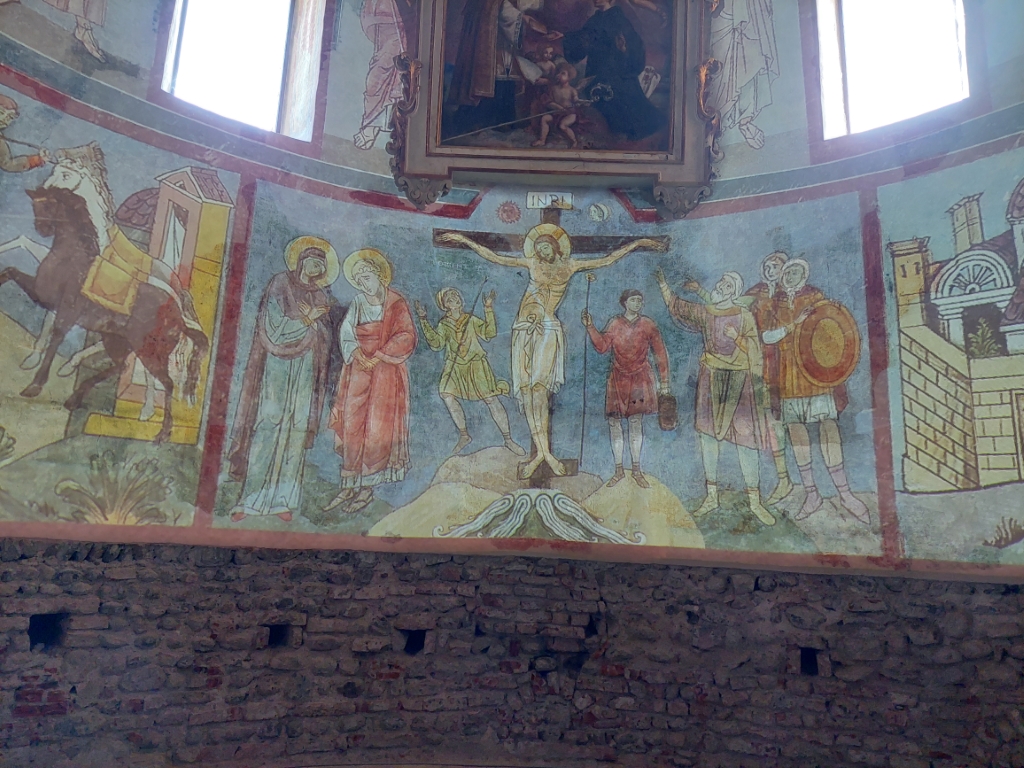 San Mauro Torinese - PARROCCHIALE DI  SANTA MARIA DI PULCHERADA-Ricostruzione affreschi con proiezione sugli originali