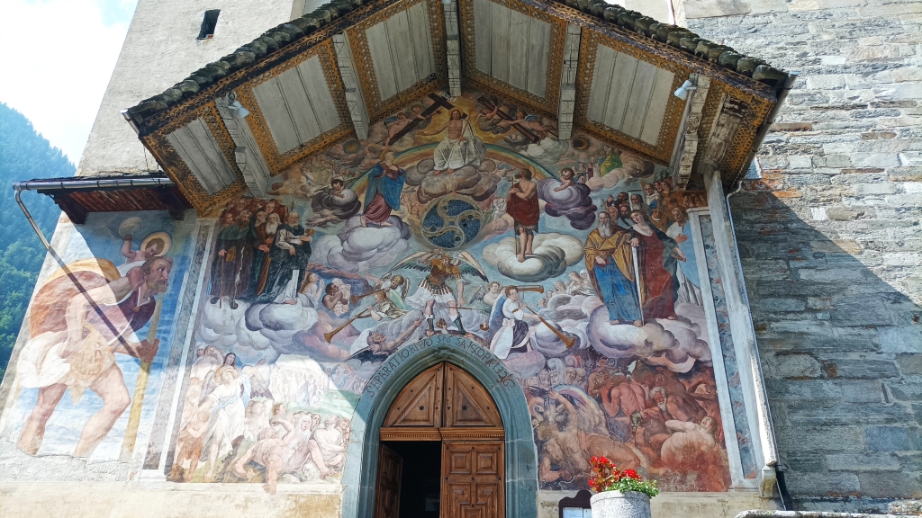Riva Valdobbia - CHIESA DI  SAN MICHELE-Giudizio Universale e San Cristoforo