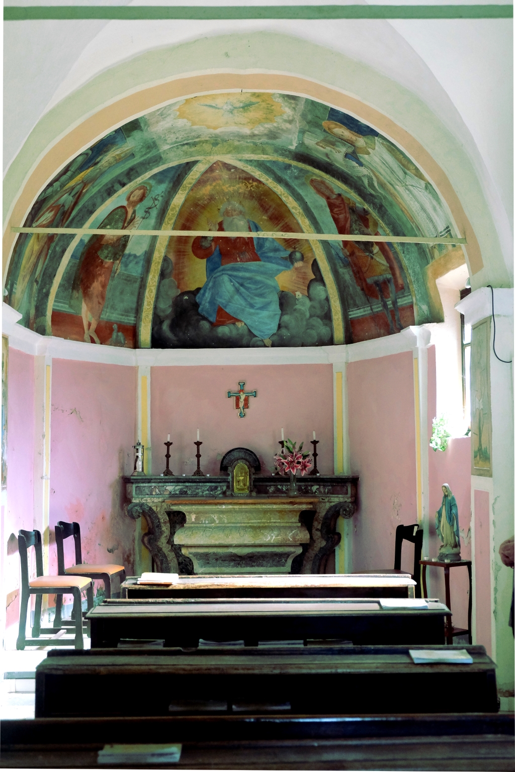Cossato - CHIESA DI  SANTA CATERINA-Affreschi abside