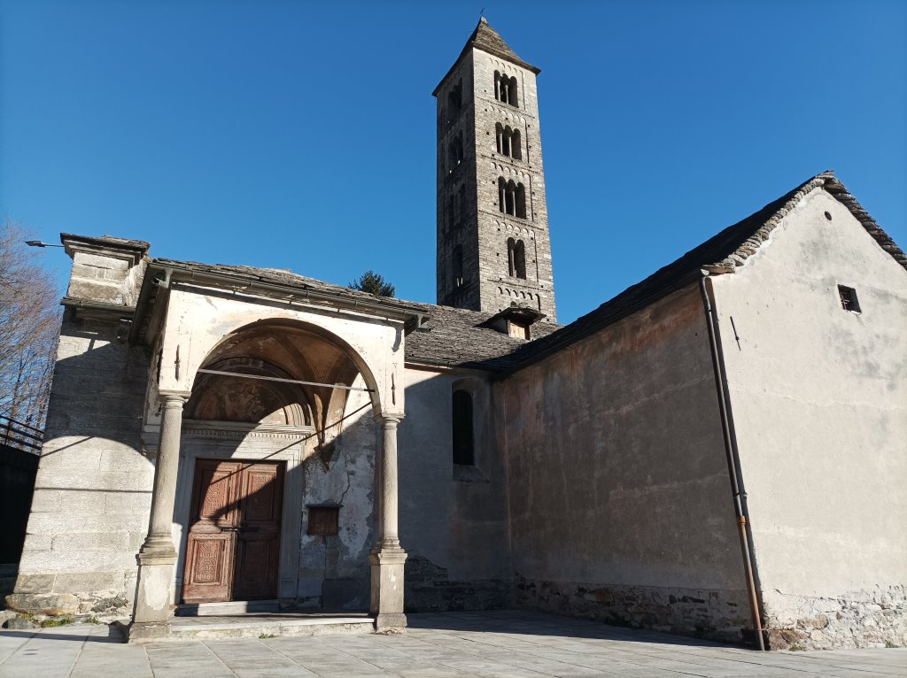 Villadossola - PARROCCHIALE DI SAN BARTOLOMEO-Facciata e campanile