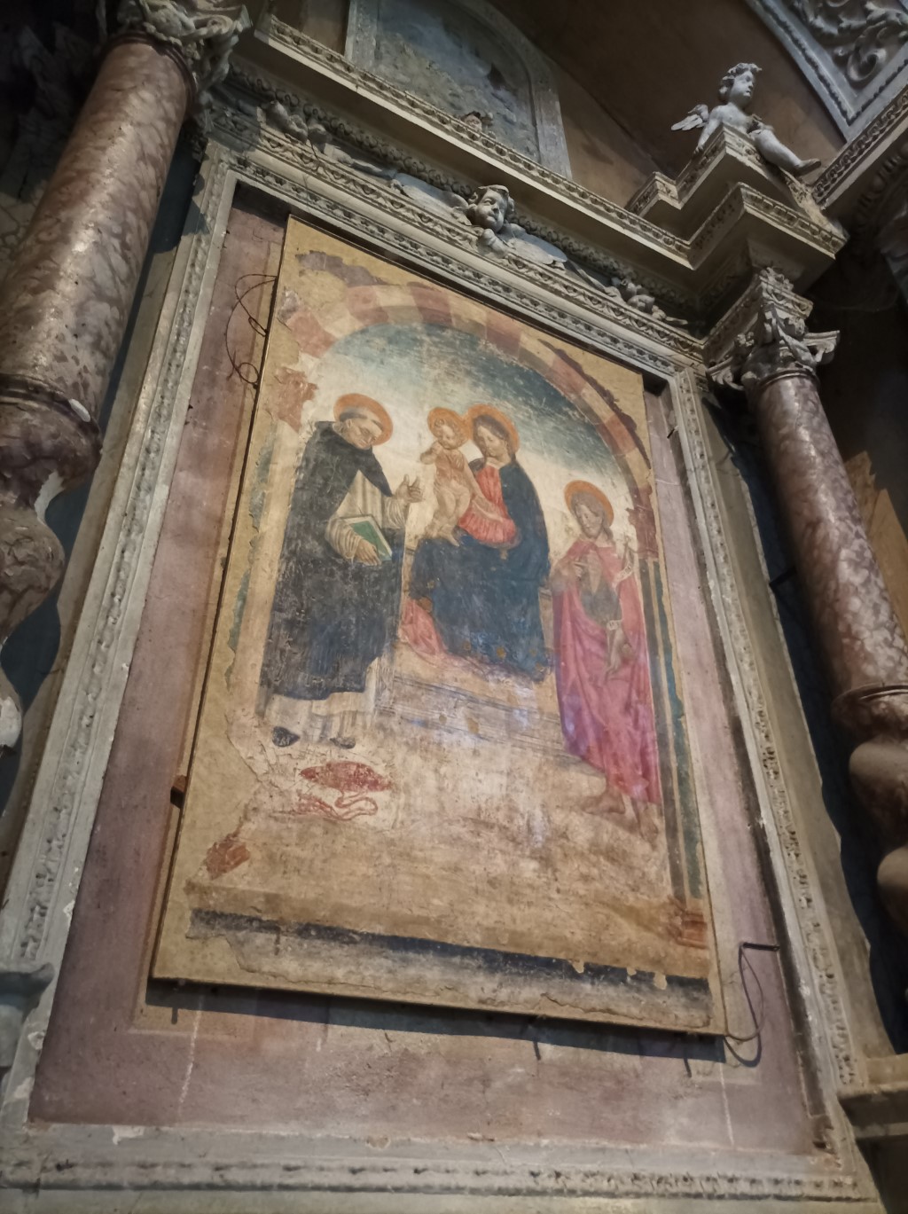 Casale Monferrato - CHIESA DI  SAN DOMENICO-Affresco staccato Madonna col Bambino