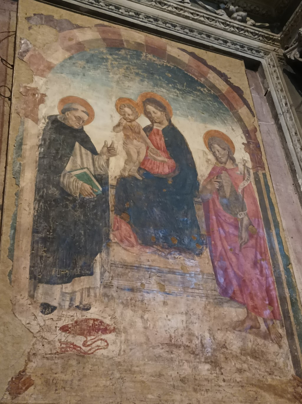 Casale Monferrato - CHIESA DI  SAN DOMENICO-Affresco staccato Madonna col Bambino