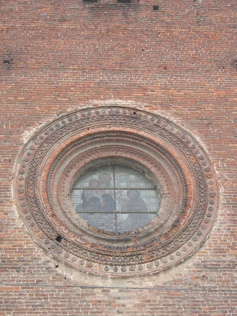 Casale Monferrato - CHIESA DI  SAN DOMENICO-Oculo portale laterale