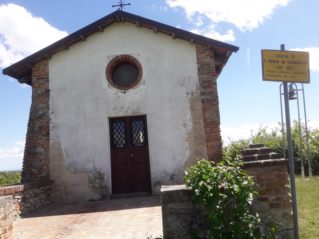 Castelnuovo Don Bosco - CHIESA DI SANTA MARIA DI CORNARETO-Facciata