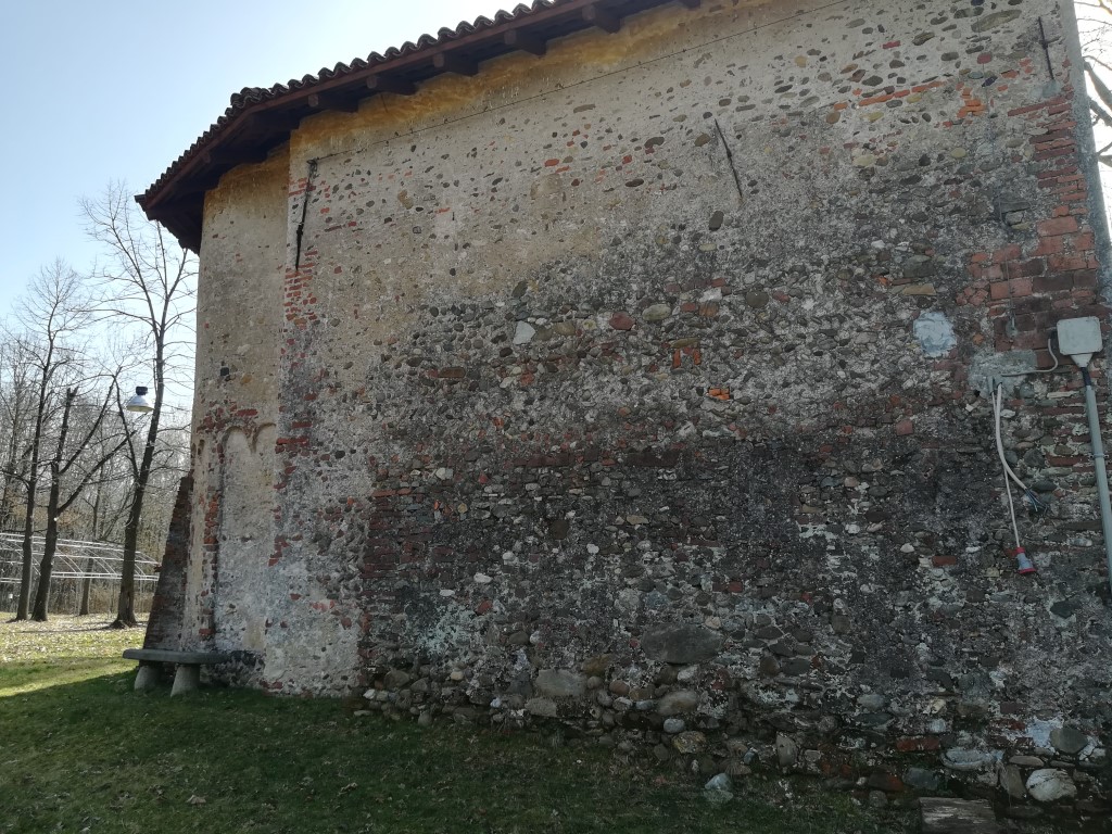 Cavallirio - ORATORIO DI SAN GERMANO DELLA BARAGGIA-Fianco e abside