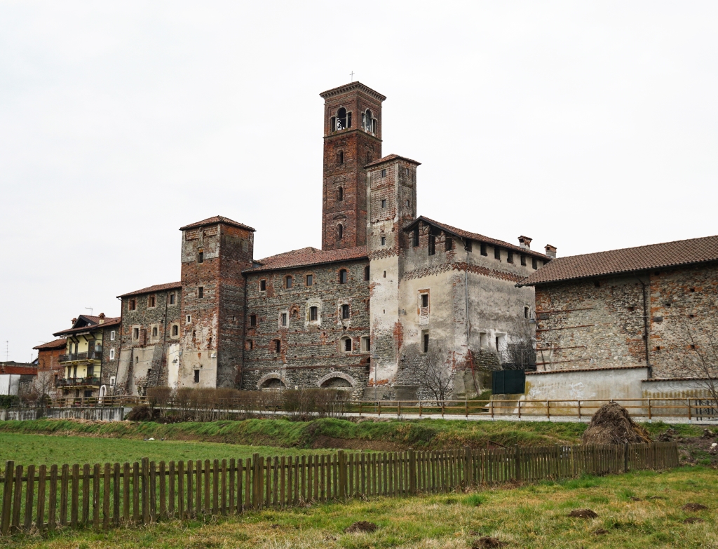 Castello Monastero e campanile